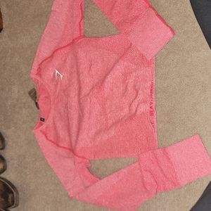 Cropped gymshark top